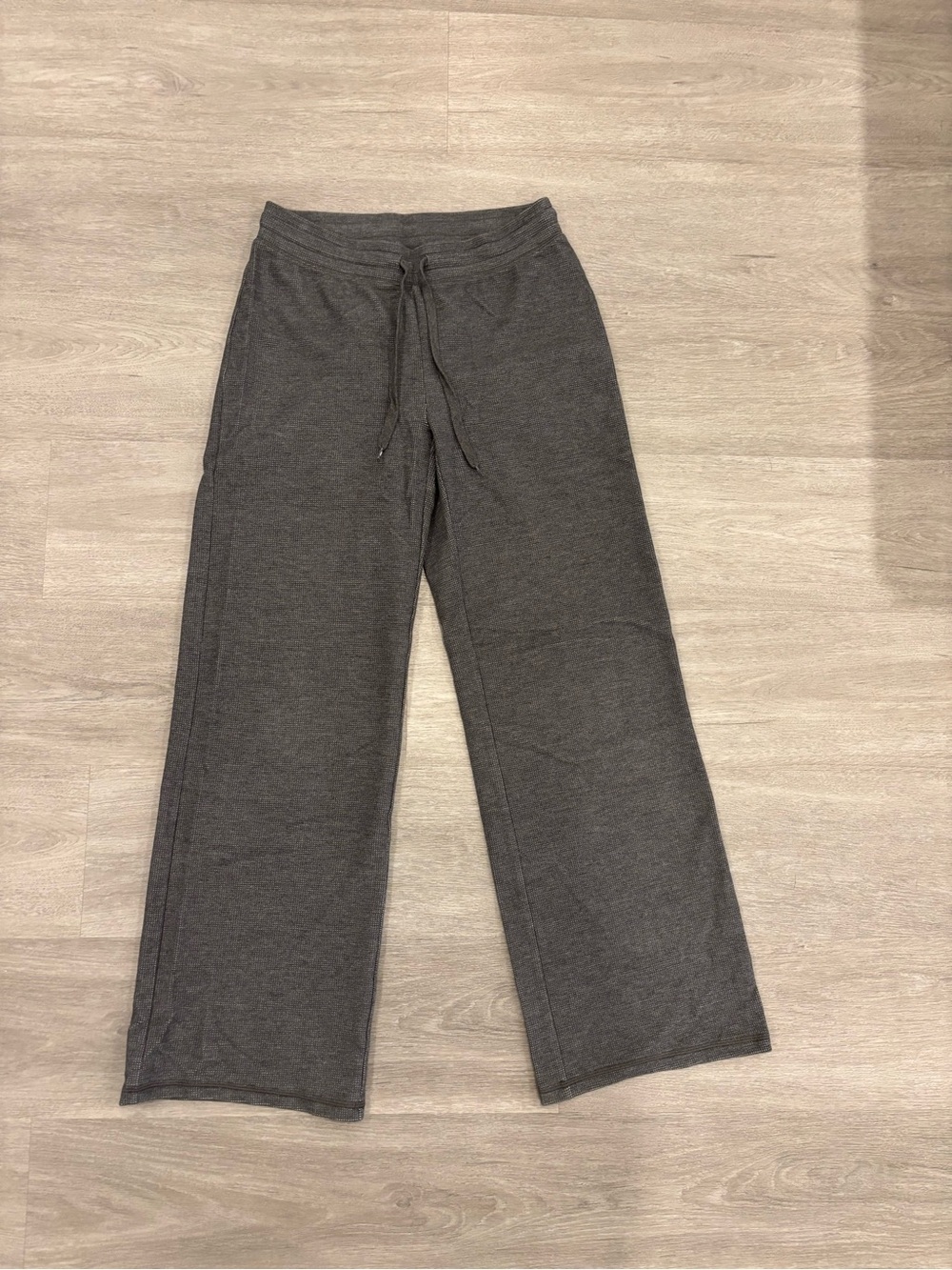 NEVER WORN Aritzia TNA Wafflex Pant - Charcoal Gray